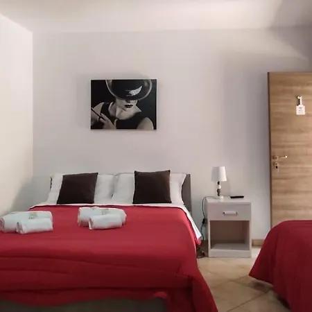 La Casa Dei Greci * Агрідженто